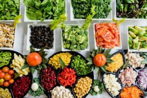 A table with different types of vegetables.