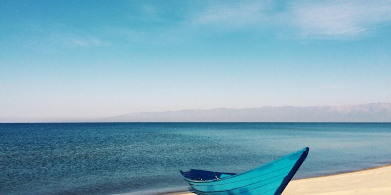 Photo Image: Beach hopping