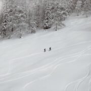 Photo mountains, snowshoes