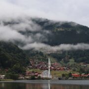 Photo mountains, cityscape